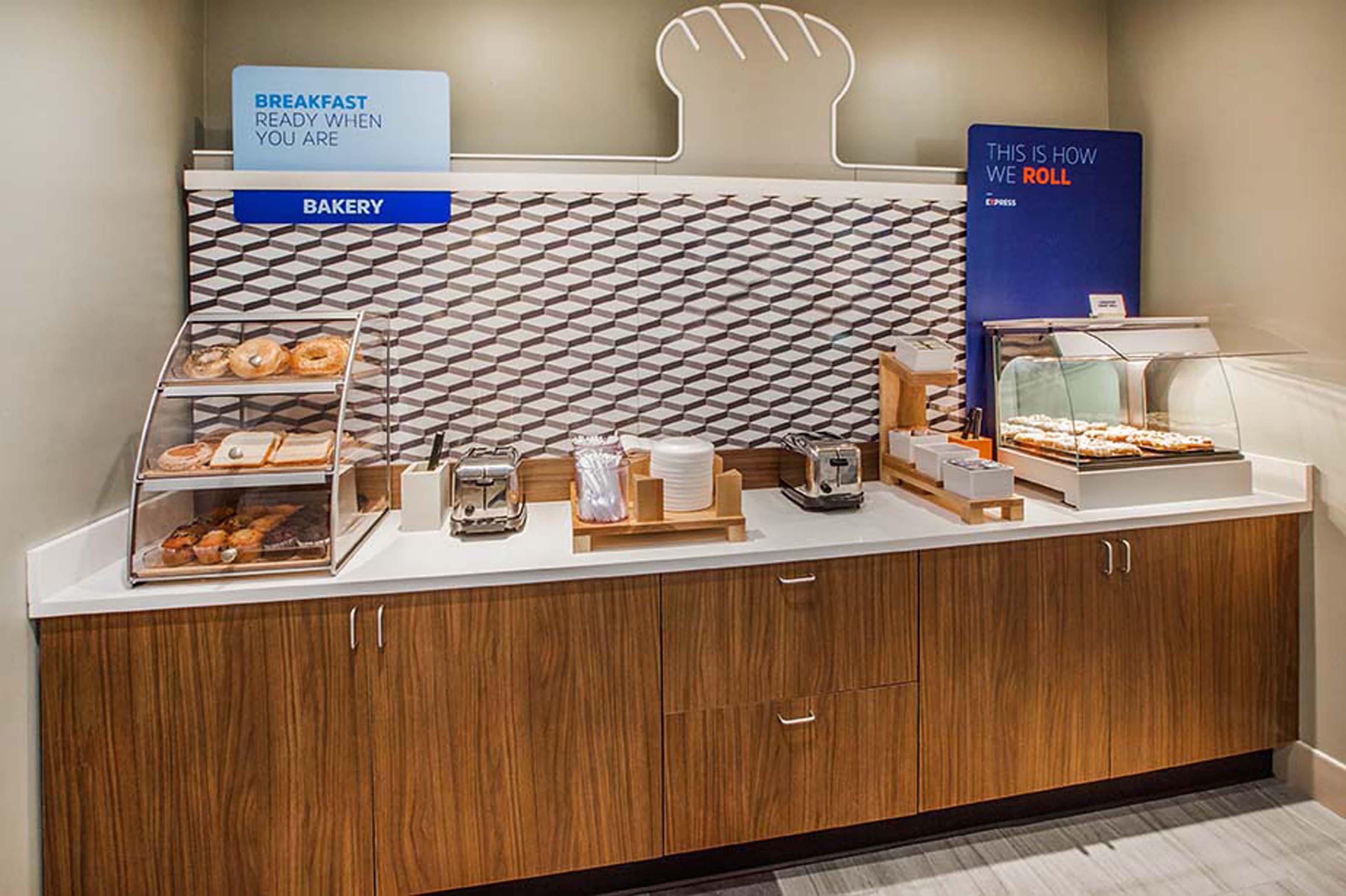 Holiday Inn Express Hotel & Suites Clute-Lake Jackson By Ihg Kültér fotó
