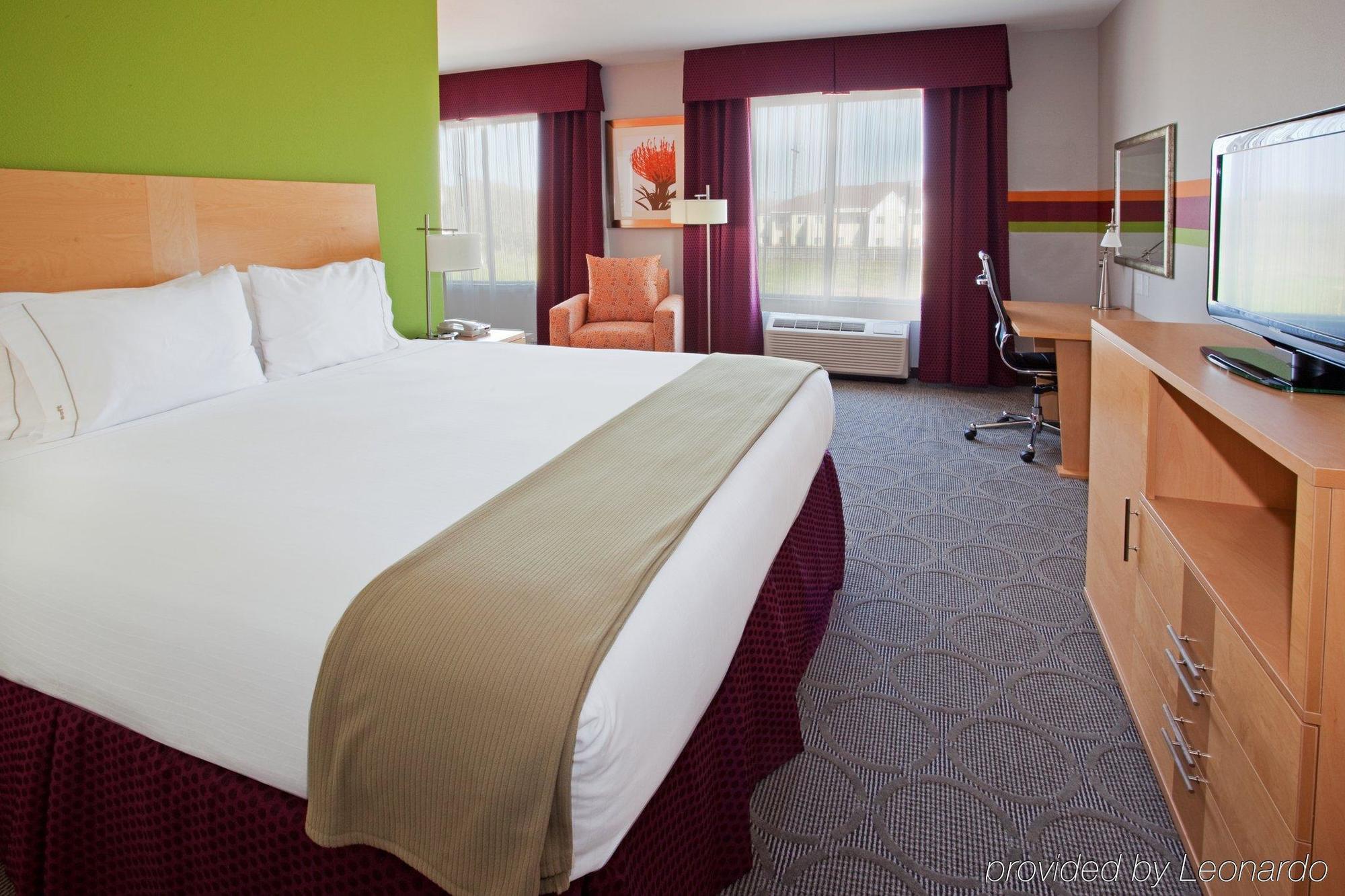 Holiday Inn Express Hotel & Suites Clute-Lake Jackson By Ihg Kültér fotó